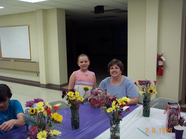 Girl Pioneers Mother Daughter Banquet 2003