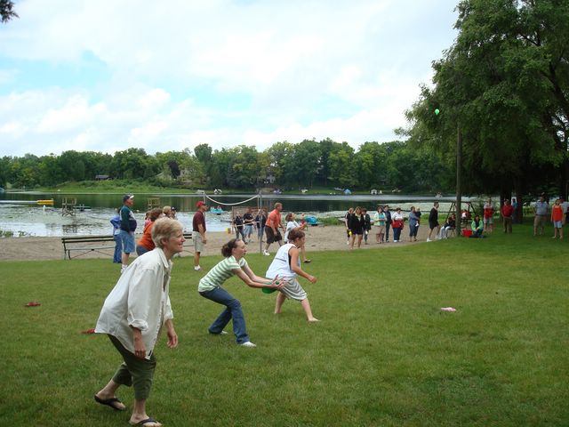 Trinity_2008_Picnic_40