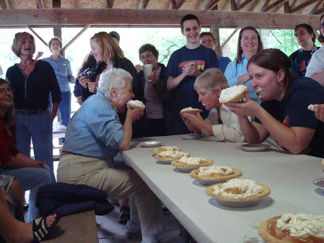 Trinity_2008_Picnic_59