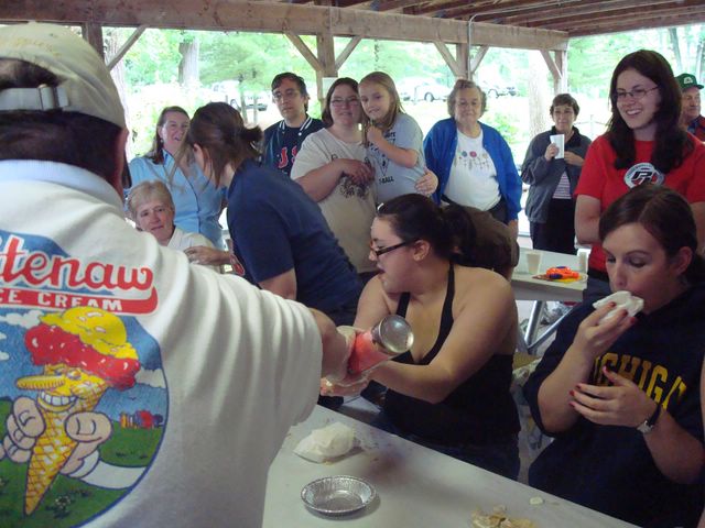 Trinity_2008_Picnic_68